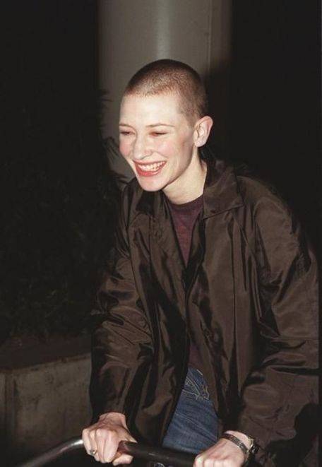 Cate Blanchett skinhead cor Heaven 2002
