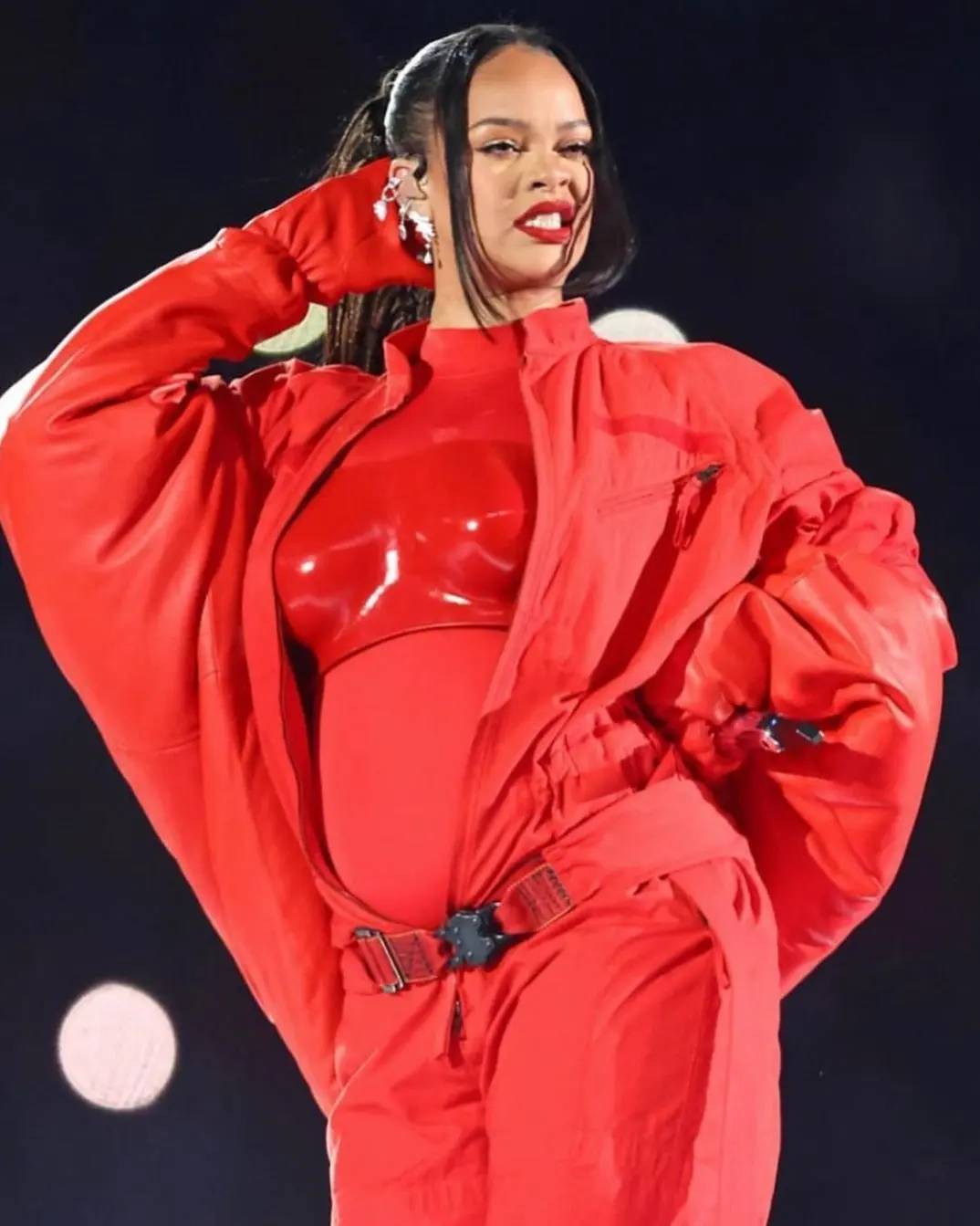 Rihanna is pregnant at Super Bowl Halftime Show 2023