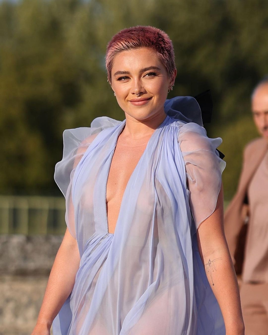 Florence Pugh at Valentino Haute Couture Fall/Winter 2023
