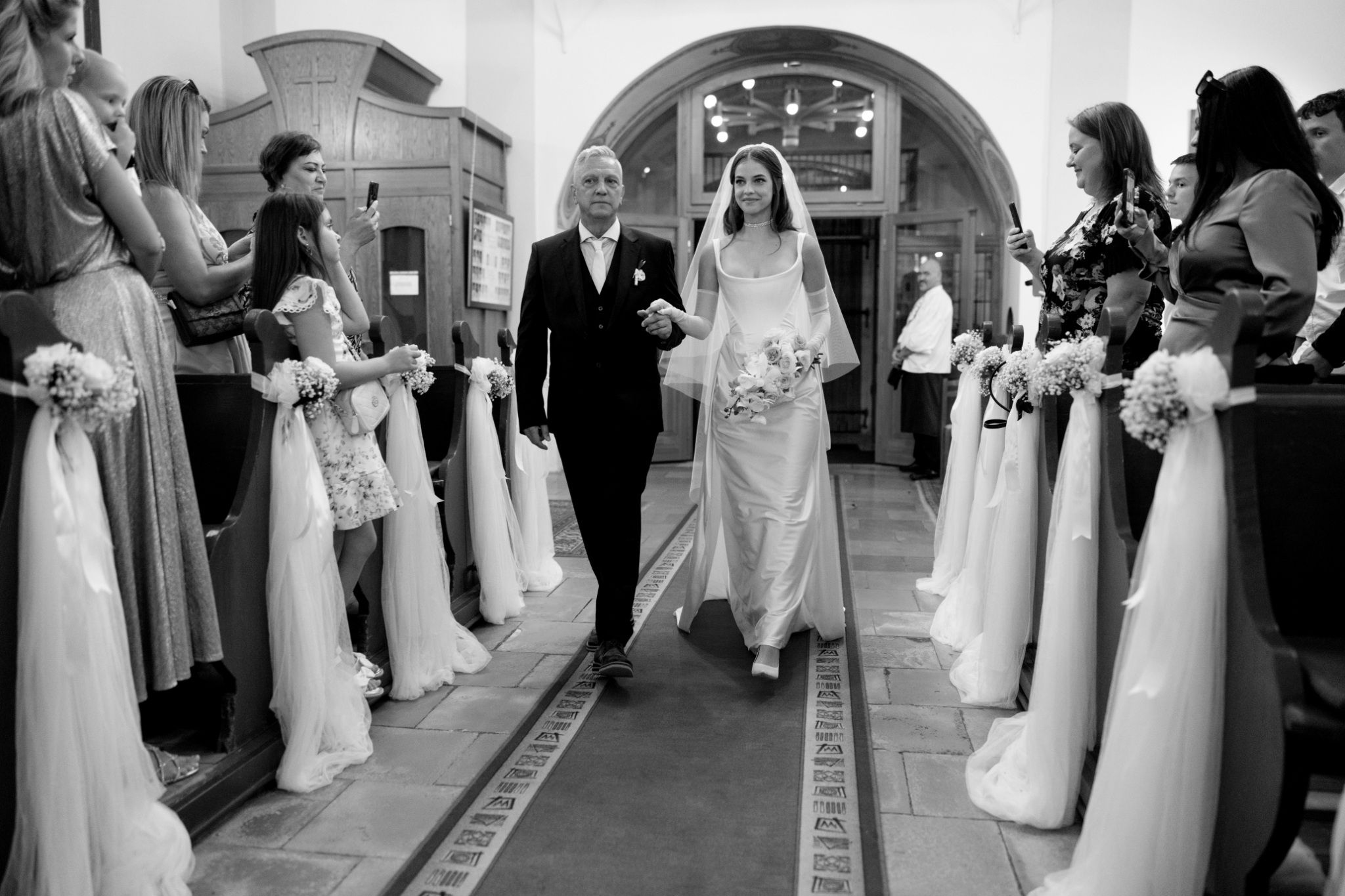 Barbara Palvin wedding ceremony