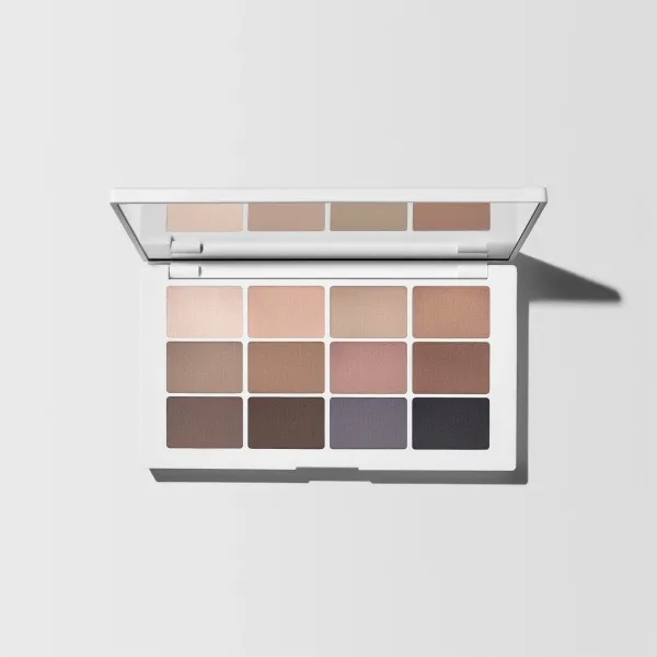 Master Mattes Eyeshadow Palette: The Neutrals จาก Makeup by Mario 