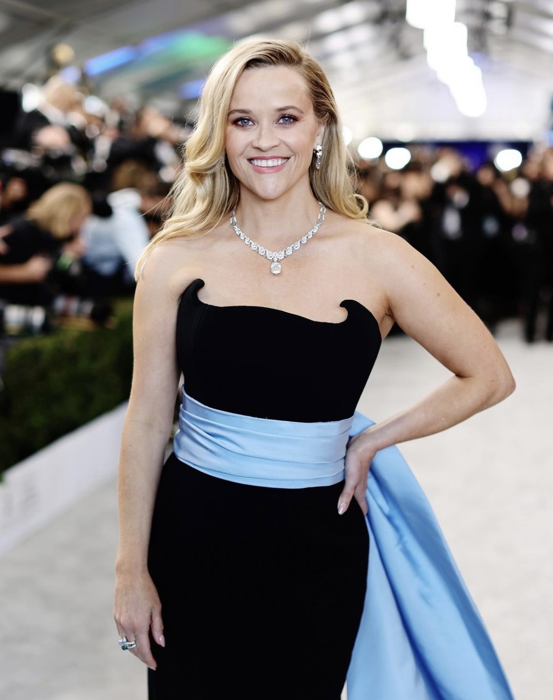 reese-withersoon-cartier-SAG2022