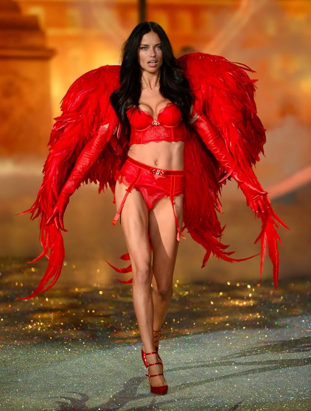 Adriana Lima, Adriana Lima ประวัติ, Adriana Lima victoria's secrets, Adriana Lima แฟน, Adriana Lima ลูก, Adriana Lima อายุ