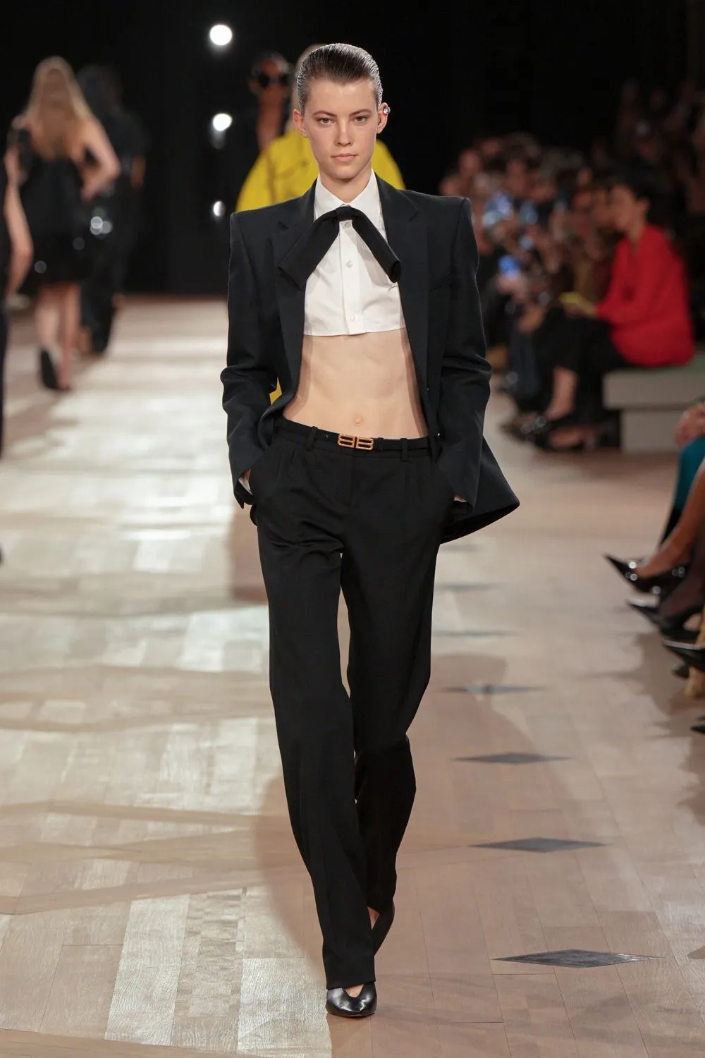 รันเวย์โชว์ Balenciaga