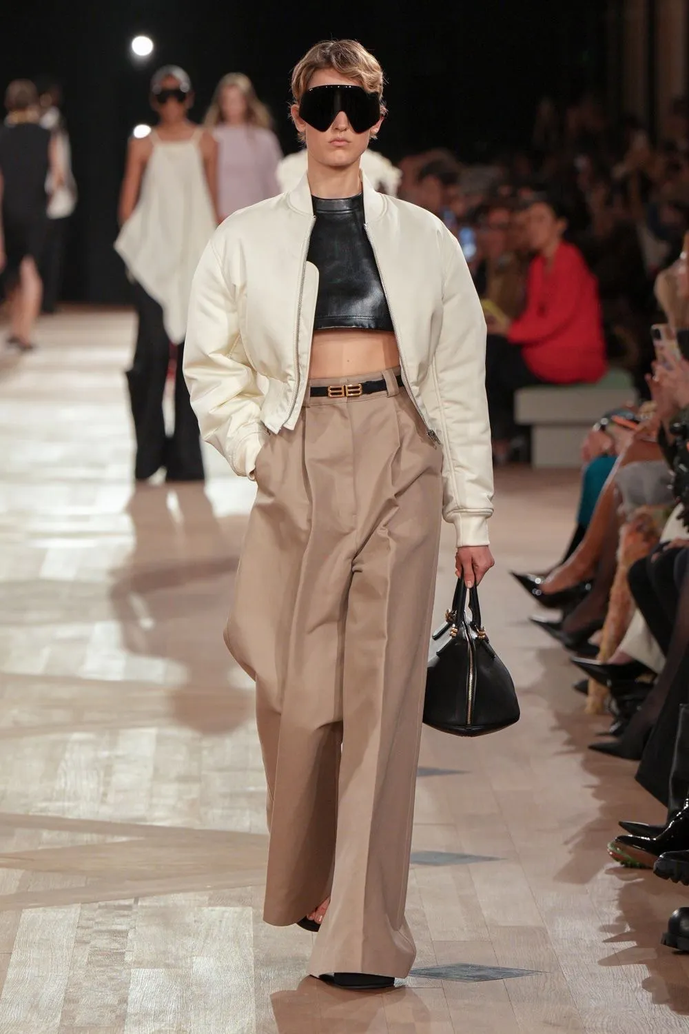 รันเวย์โชว์ Balenciaga