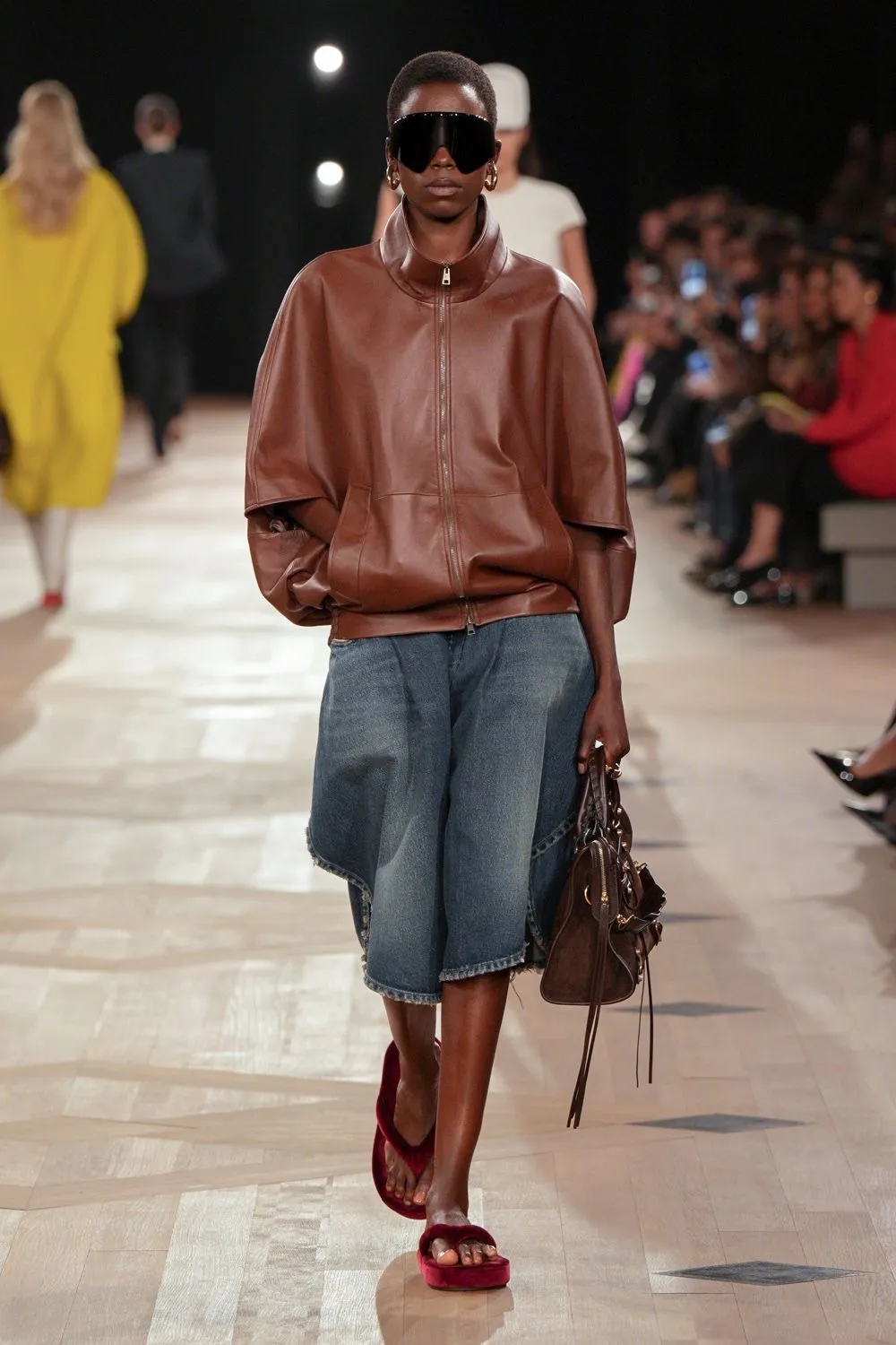 รันเวย์โชว์ Balenciaga