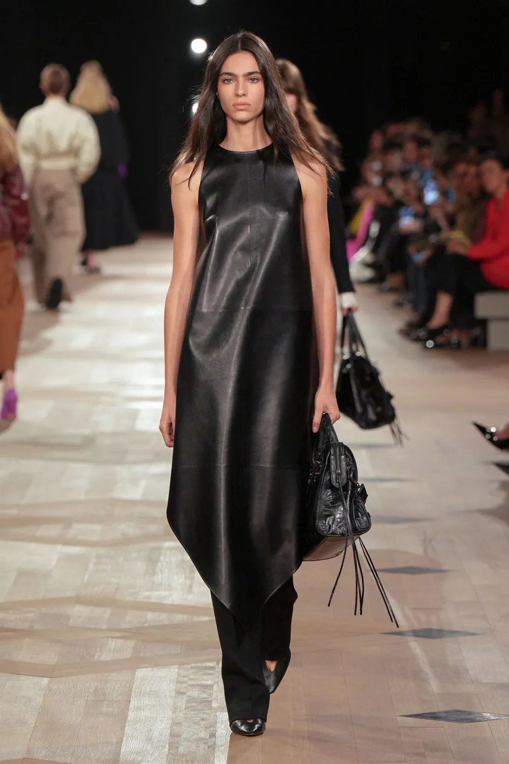 รันเวย์โชว์ Balenciaga