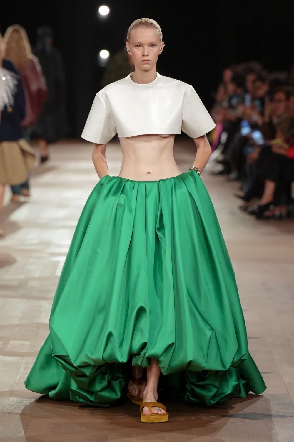รันเวย์โชว์ Balenciaga