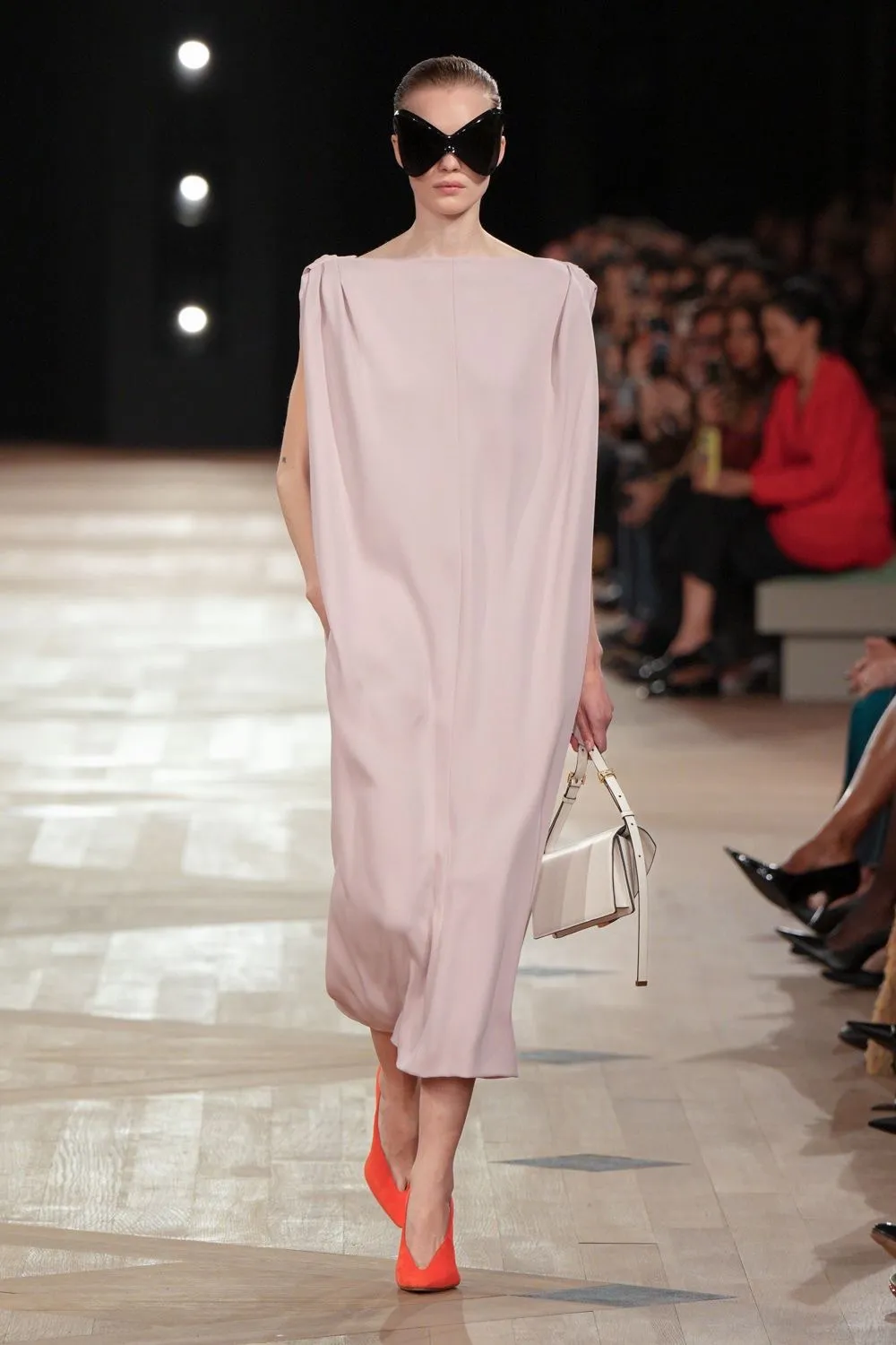 รันเวย์โชว์ Balenciaga
