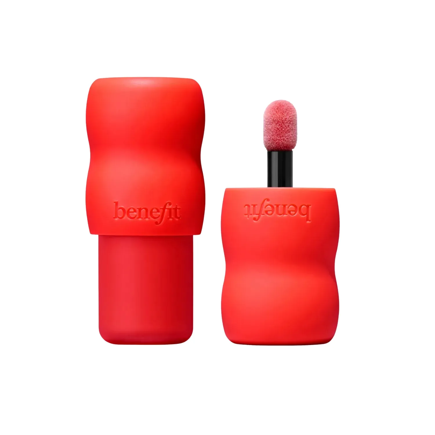 Play Daze Airy Liquid Blush สี Chili (ราคา 1,400 บาท) จาก Benefit Cosmetics