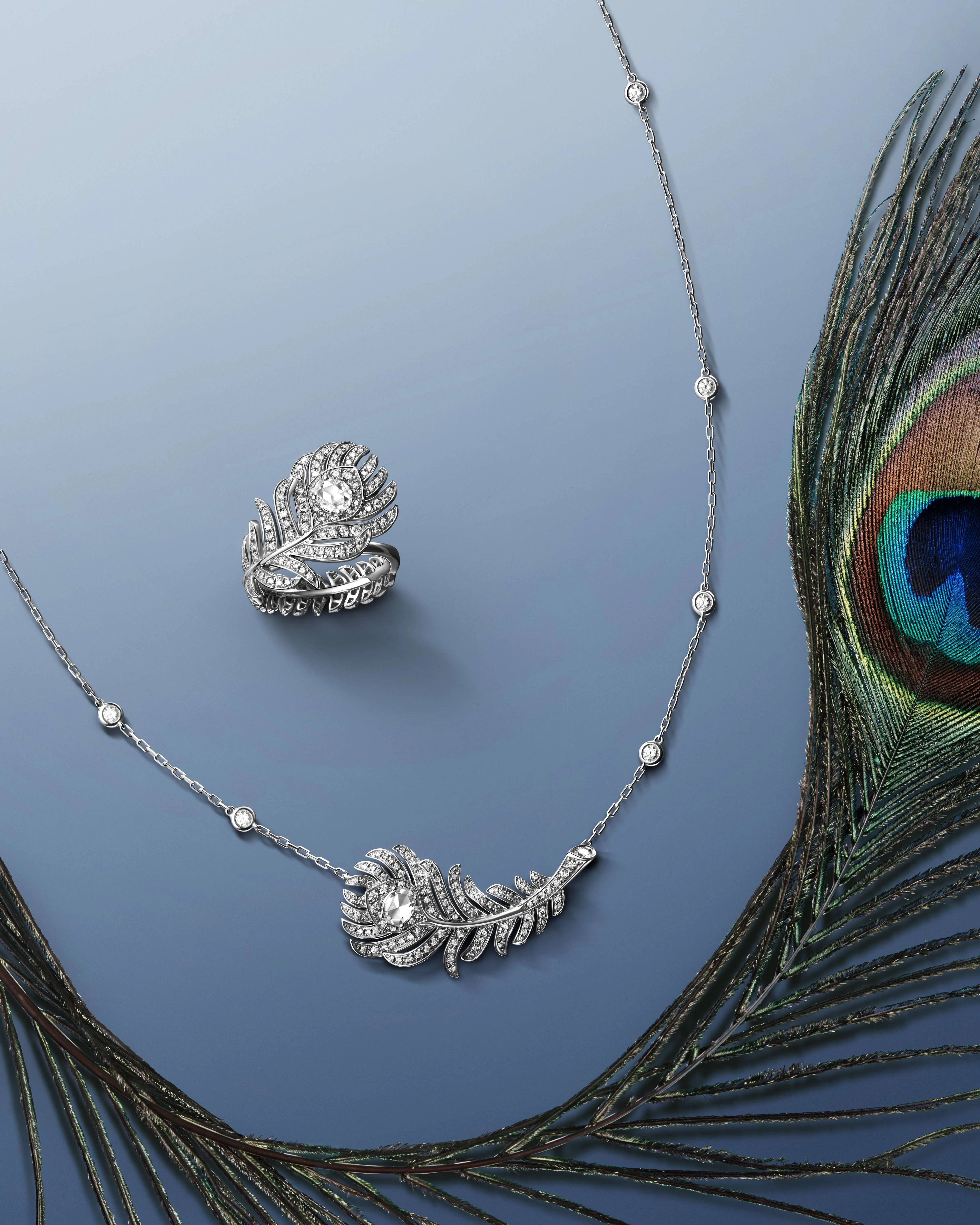 Boucheron เผยคอลเล็กชั่น Plume de Paon โดยได้ 'Zhou Dongyu' มาร่วมถ่ายทอด