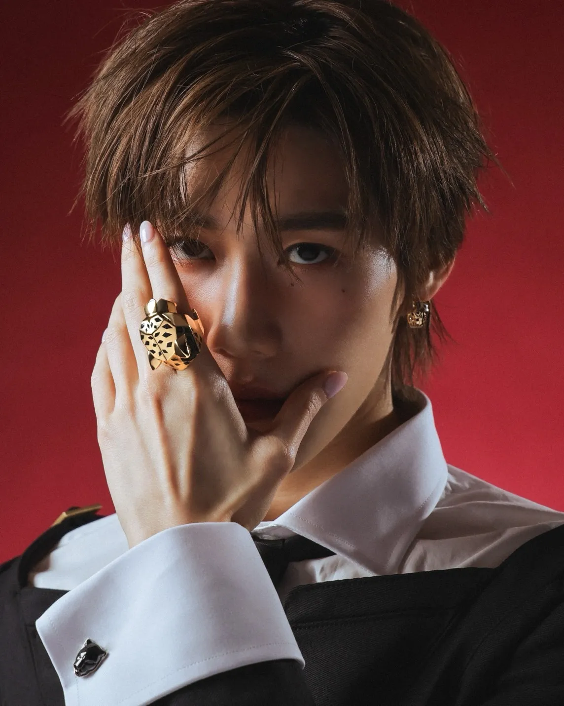 พีพี กฤษฏ์ กับเครื่องประดับ Cartier ในงาน Weibo Gala 2026