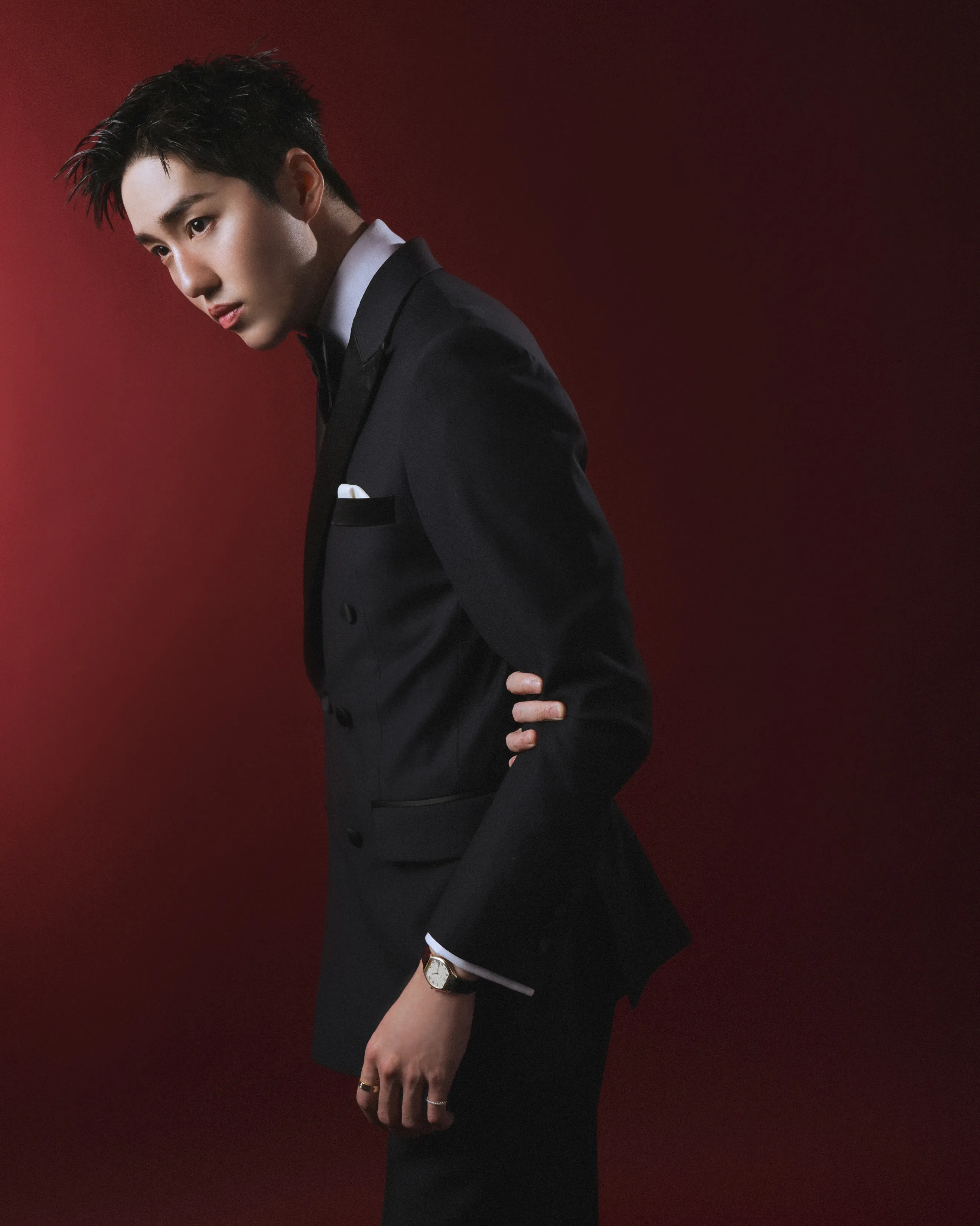 ต่อ ธนภพ กับเครื่องประดับ Cartier ในงาน Weibo Gala 2026
