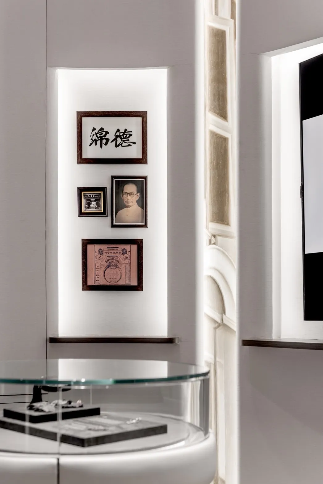 Gallery 1
