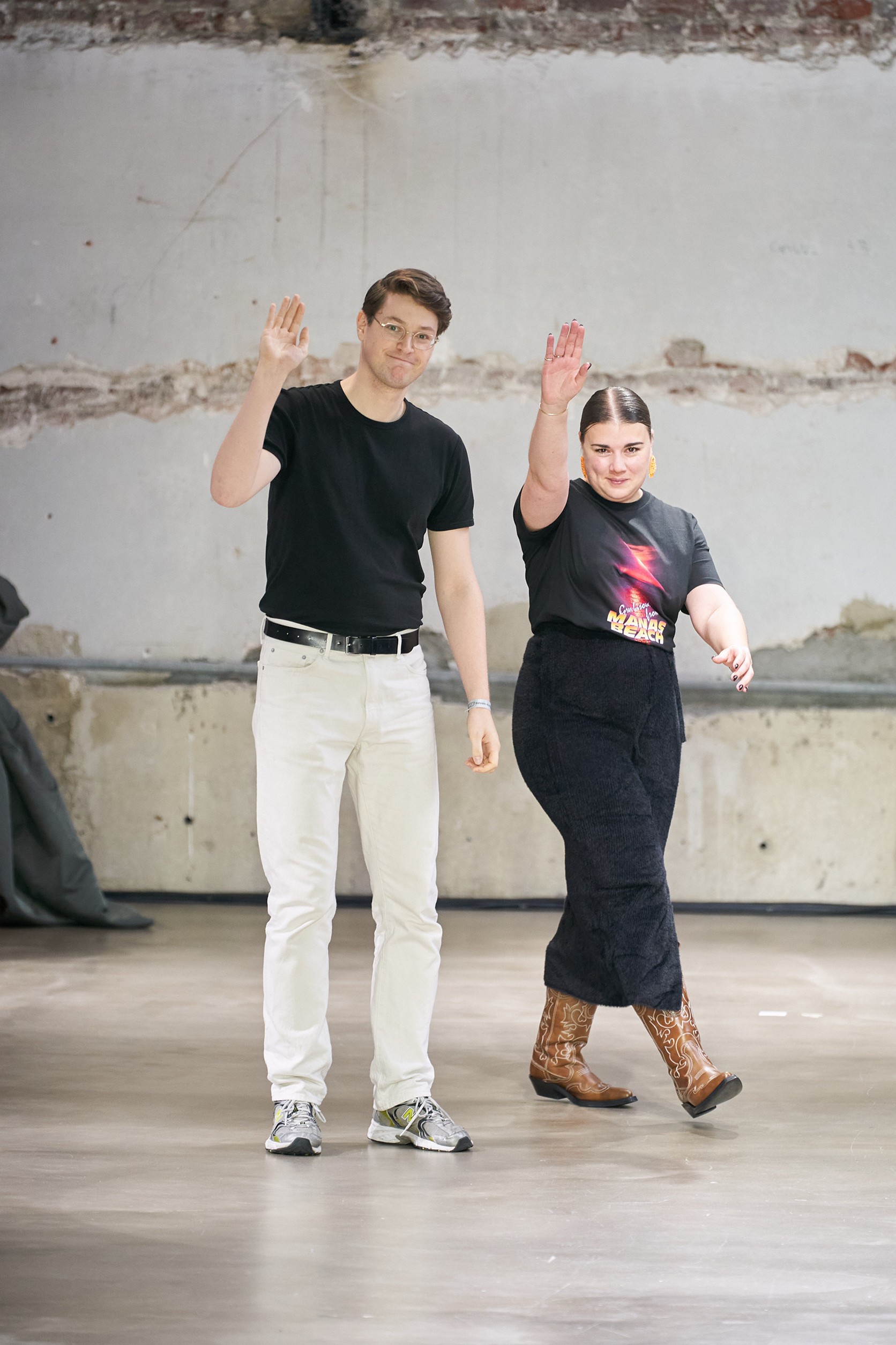 Ester Manas, Ester Manas SS23, PFW, สาวอวบ, แฟชั่นสาวอวบ, แฟชั่นผู้หญิง, แฟชั่นผู้หญิงอวบ, แฟชั่นคนอ้วน, นางแบบพลัสไซซ์, นางแบบพลัสไซส์, นางแบบ plus size, plus size, plus size model