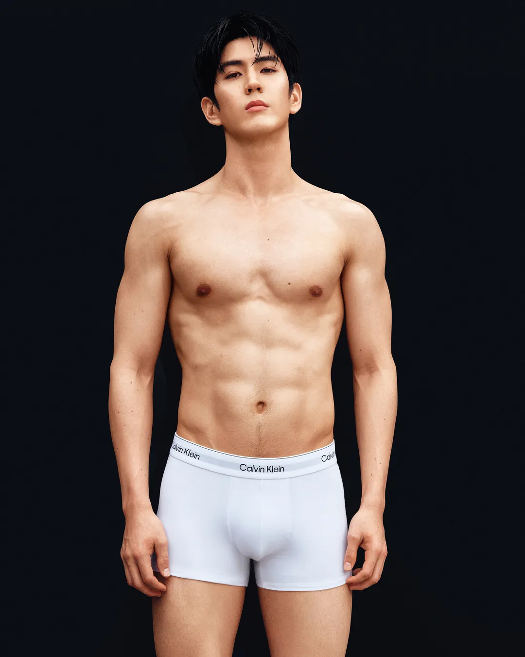 ซี ทวินันท์ บนแคมเปญฤดูใบไม้ร่วง 2026 ของ Calvin Klein