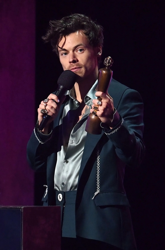 Harry Styles, Harry Styles One Direction, Harry Styles Brit Awards, Harry Styles 2023, Harry Styles Grammy, One Direction