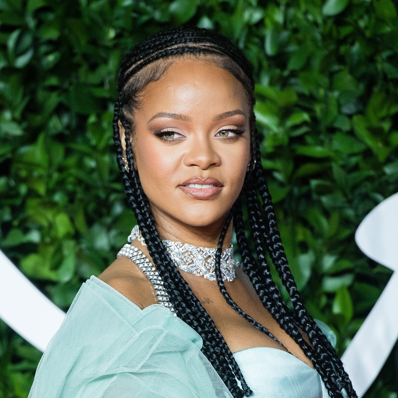 Rihanna 2021 / Rihanna Plans For 2021 Includes Tons Of New Music
