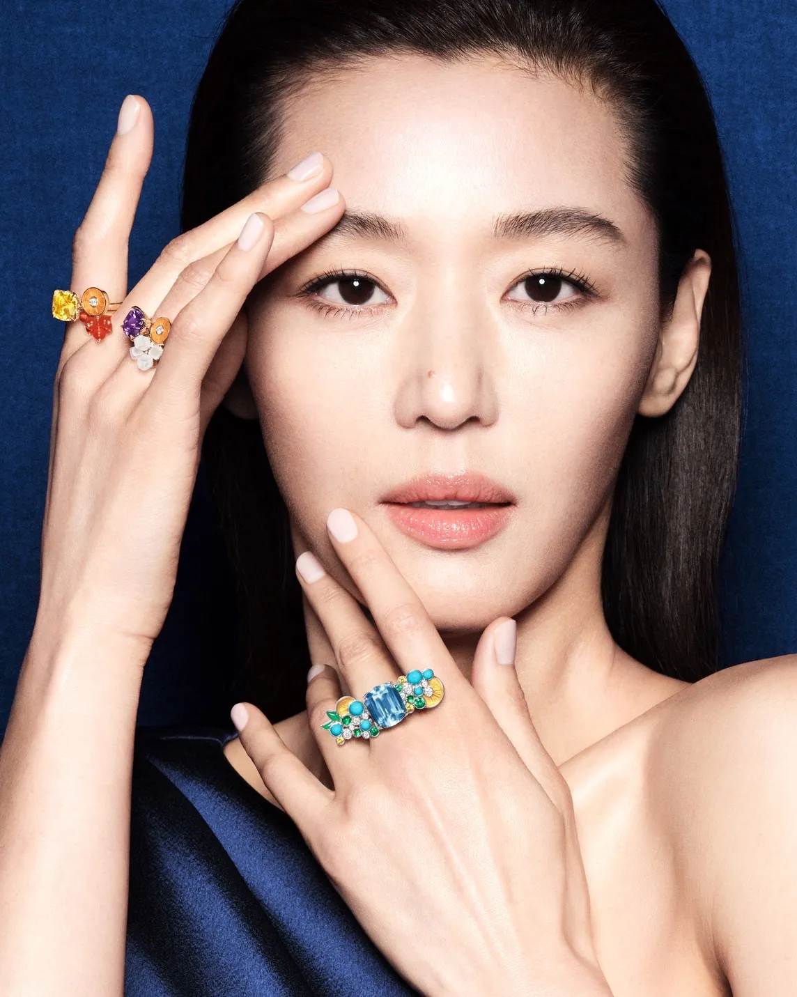 Gianna Jun สวมแหวน Piaget Cocktail