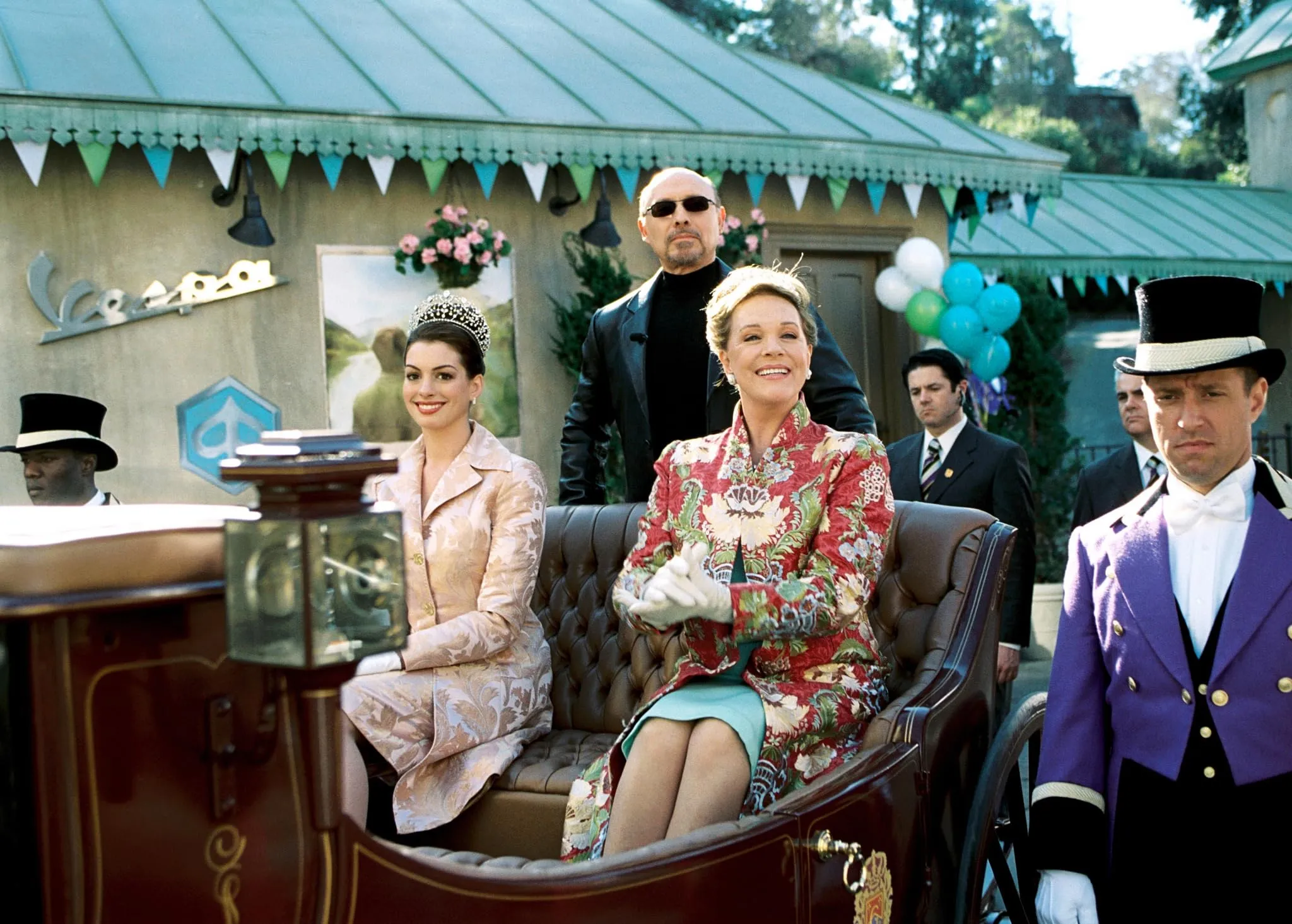 The Princess Diaries 2 - 'Julie Andrews' , 'Anne Hathaway'