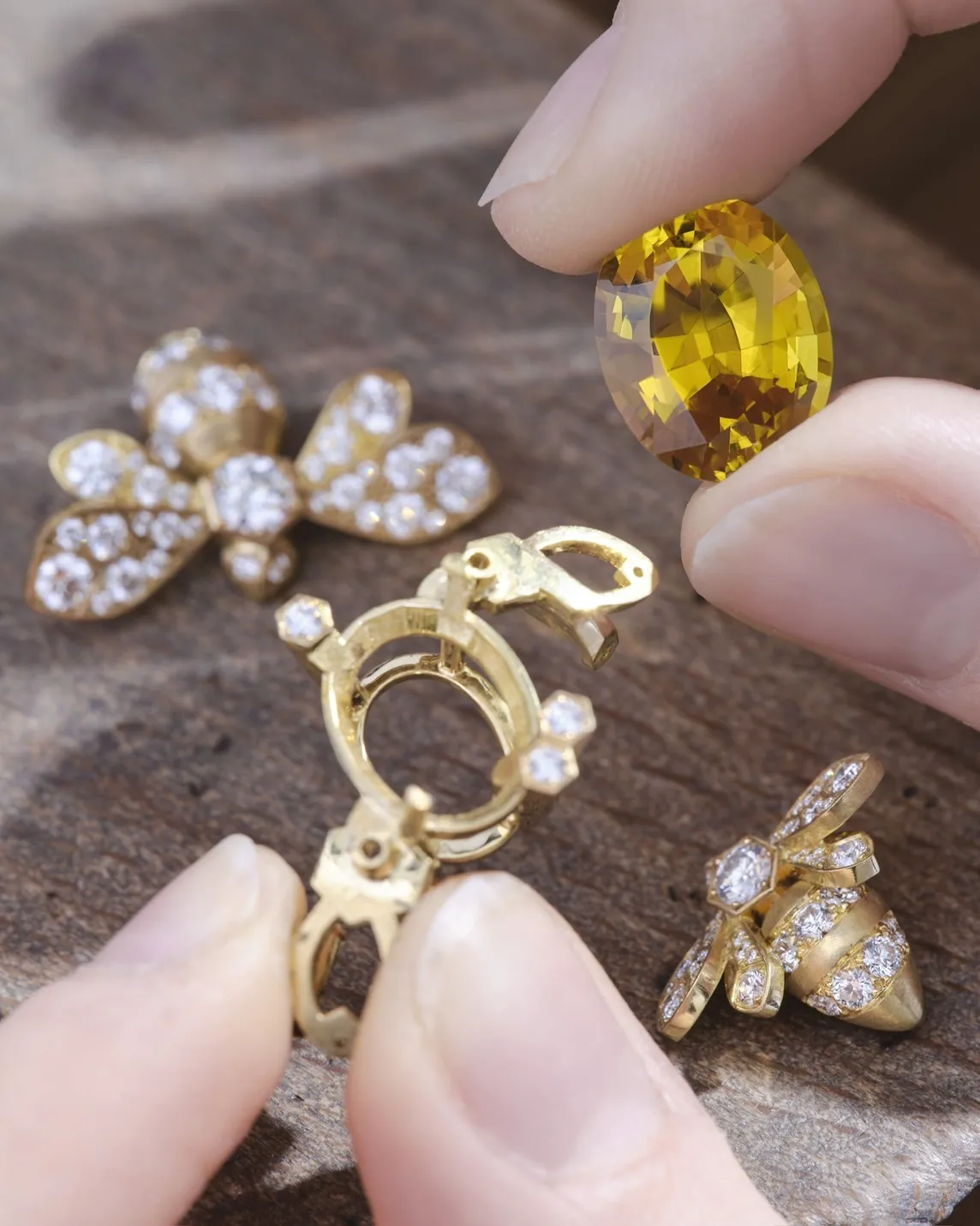 Bee de Chaumet Collection