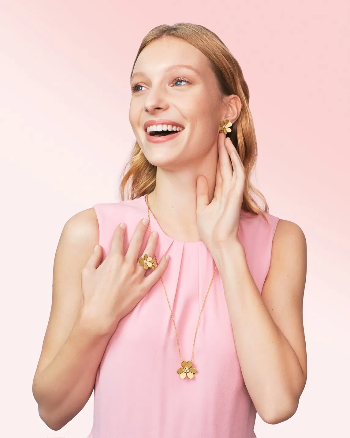 Van Cleef & Arpels คอล Frivole ของขวัญวันเเม่