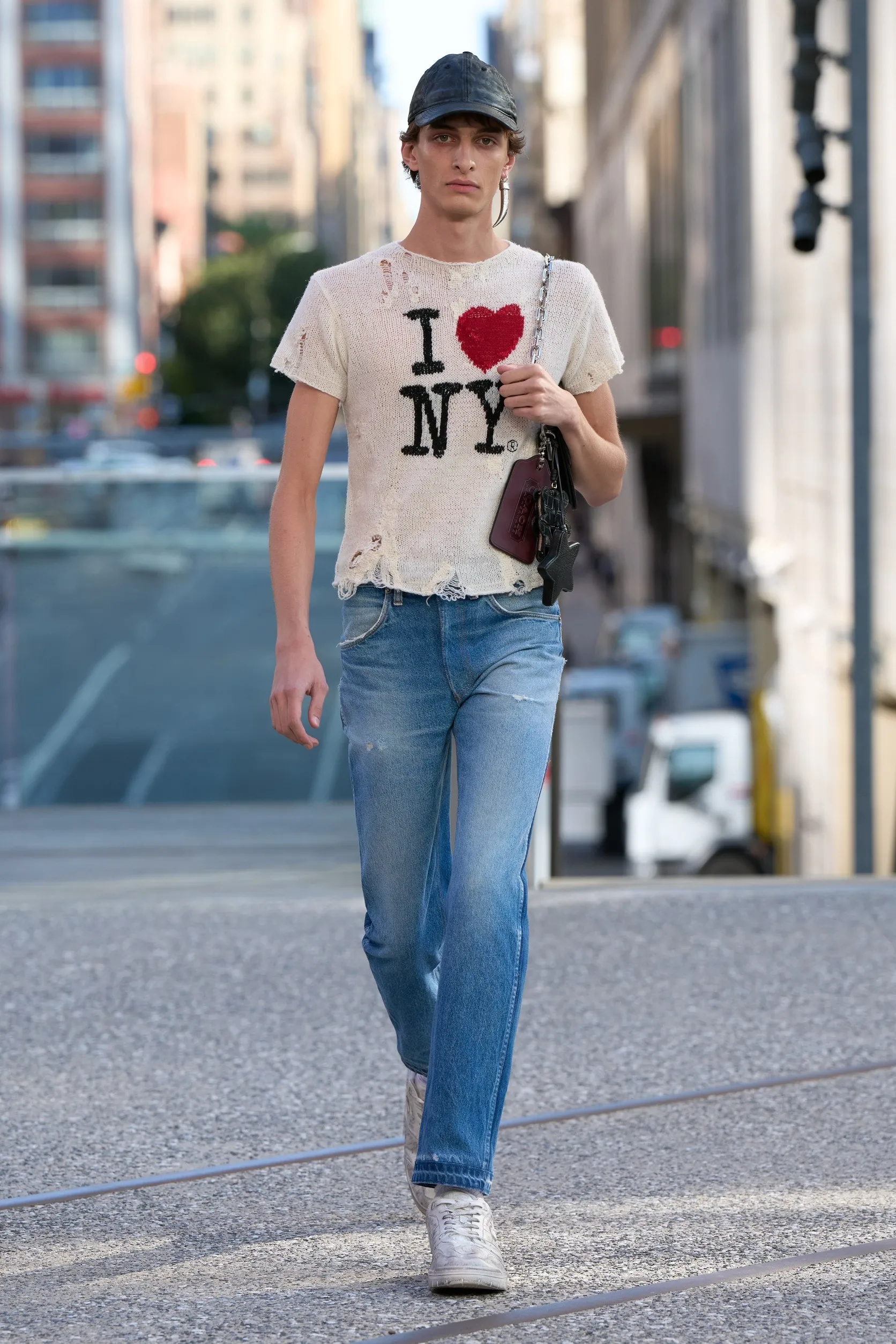 I love ny, เสื้อ i love ny, coach, coach ราคา, coach กระเป๋า