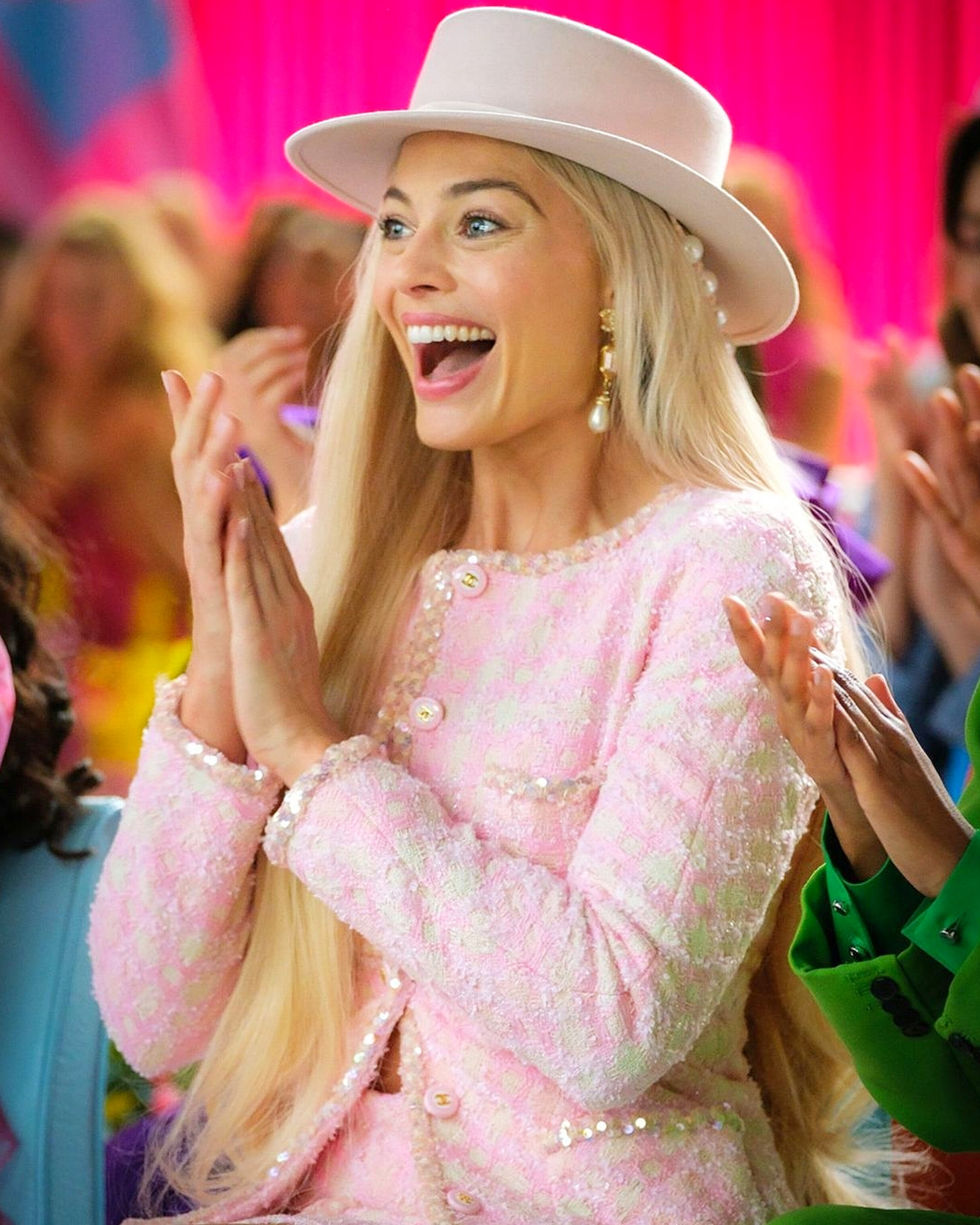 Barbie have crossed 1 billion dollars on global box office