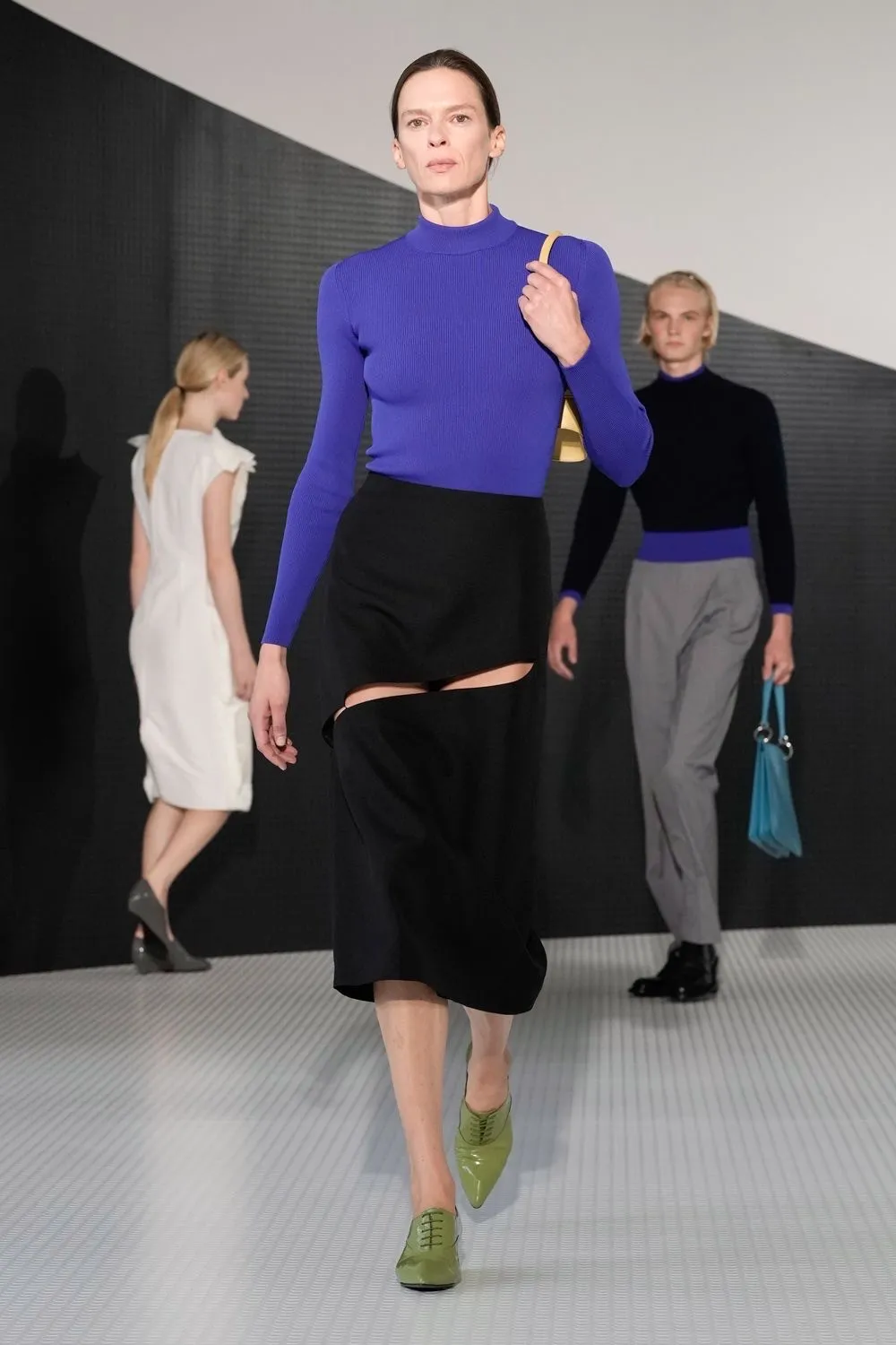 Gallery 37
