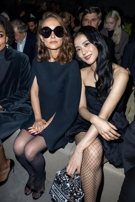 Jisoo, Jisoo Dior, Jisoo Natalie Portman, Natalie Portman Dior