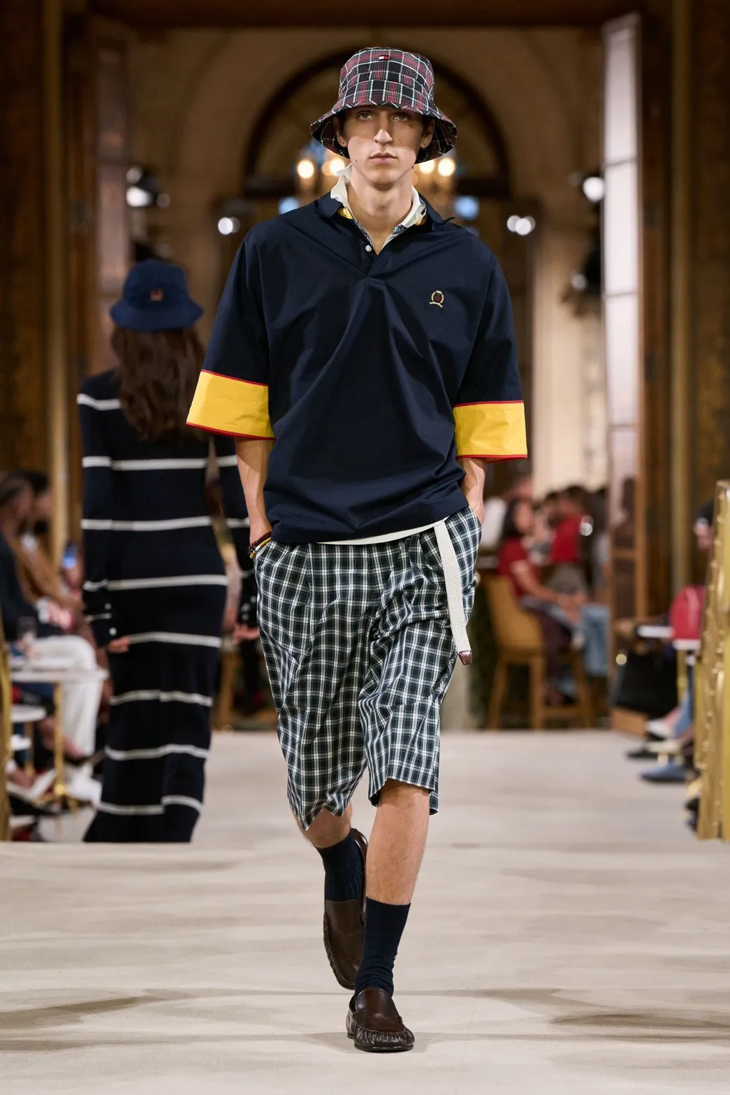 Gallery 19