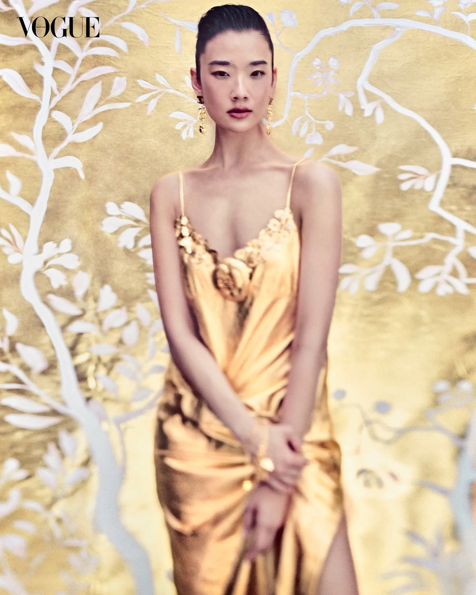 Vogue Thailand July 2025 ออกแบบ ชุติมณฑน์