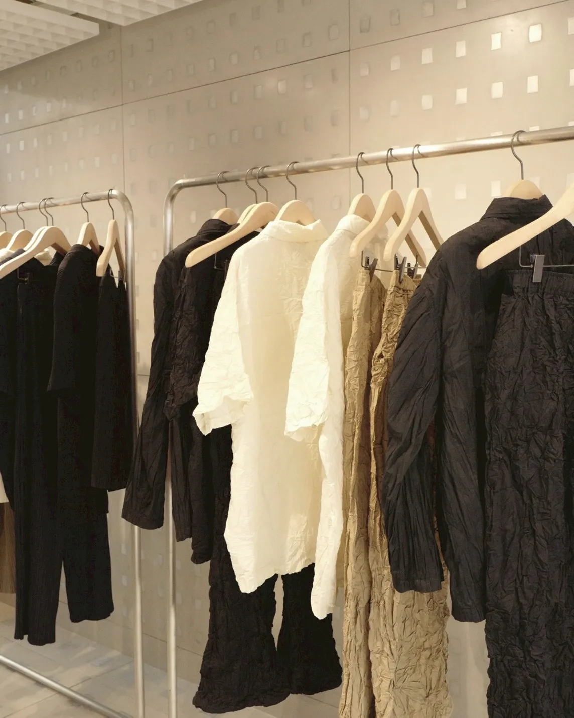 Gallery 6