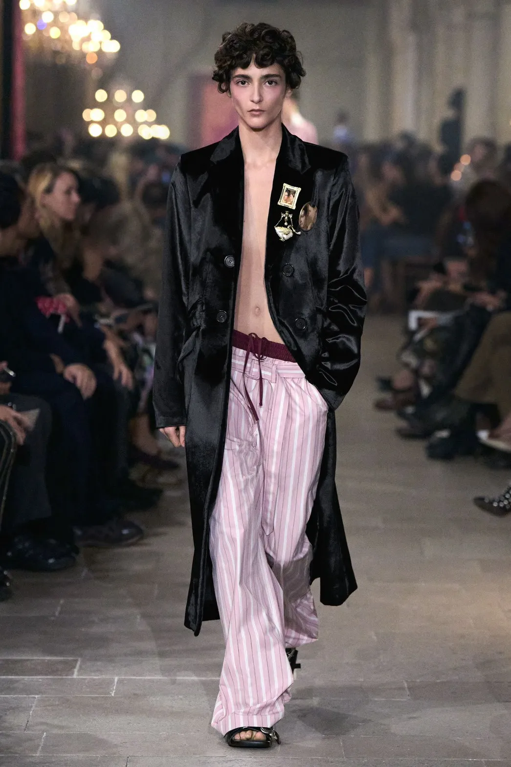 Gallery 27