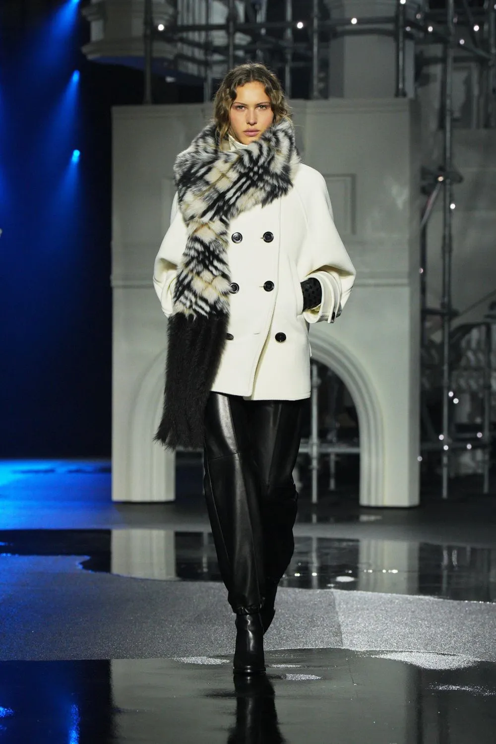 Gallery 28