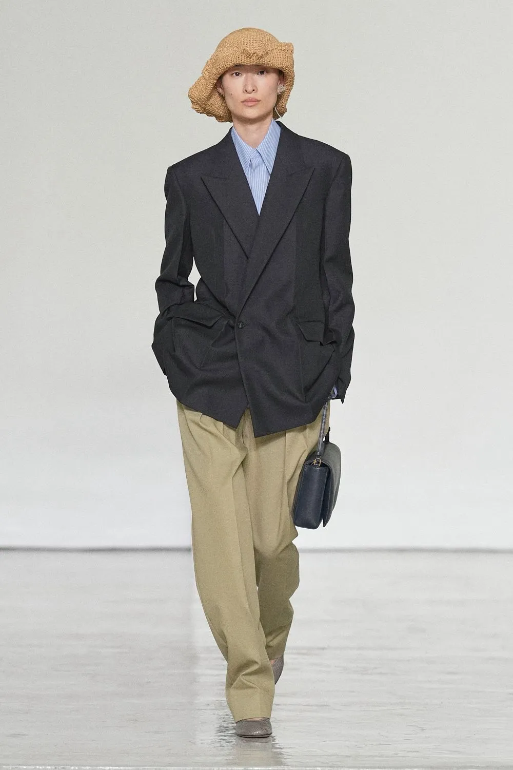 Gallery 10