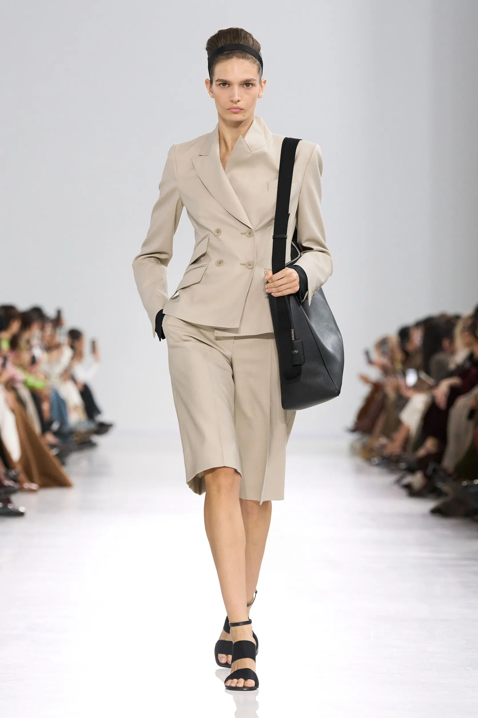Gallery 17