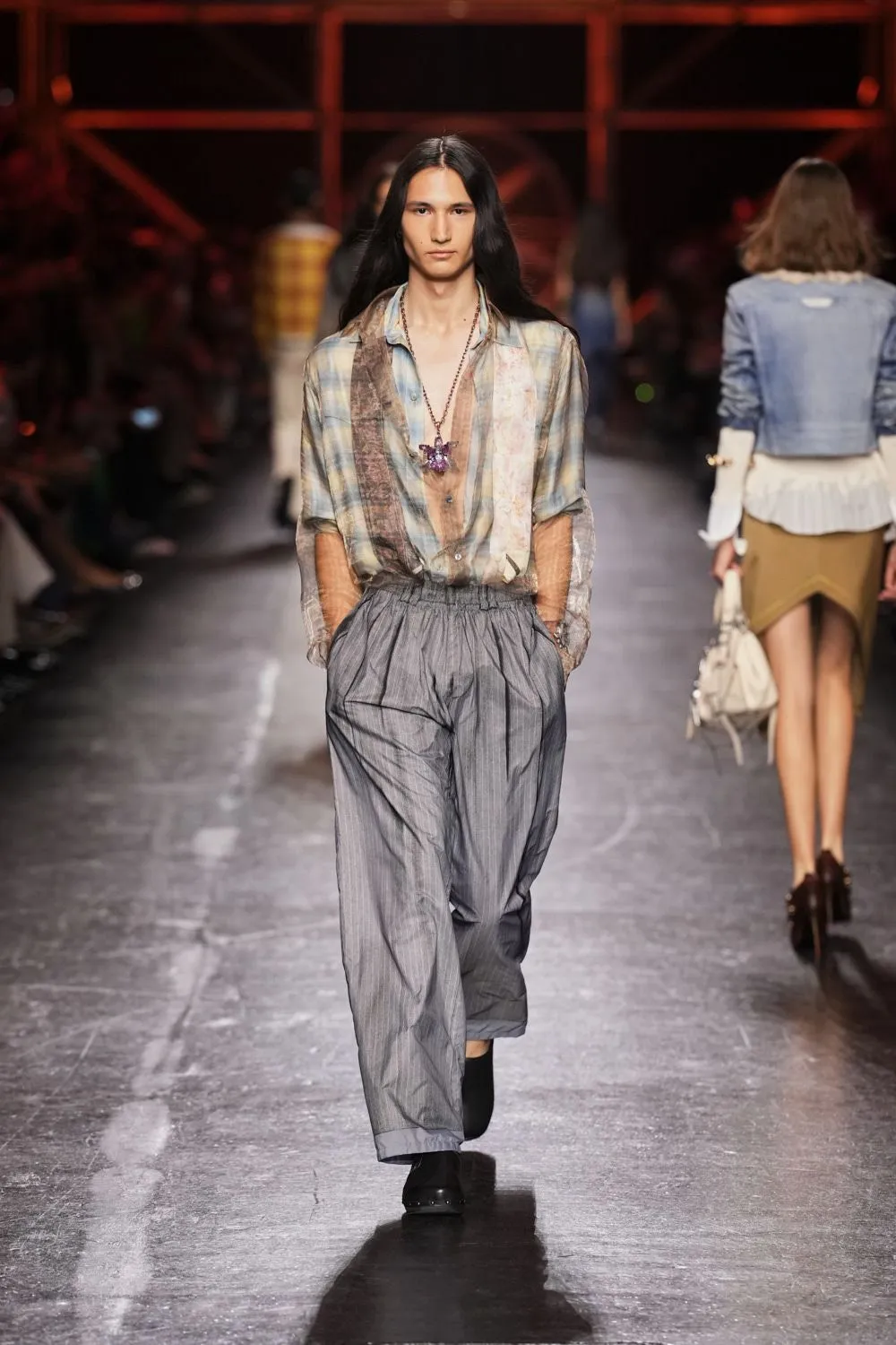 Gallery 60
