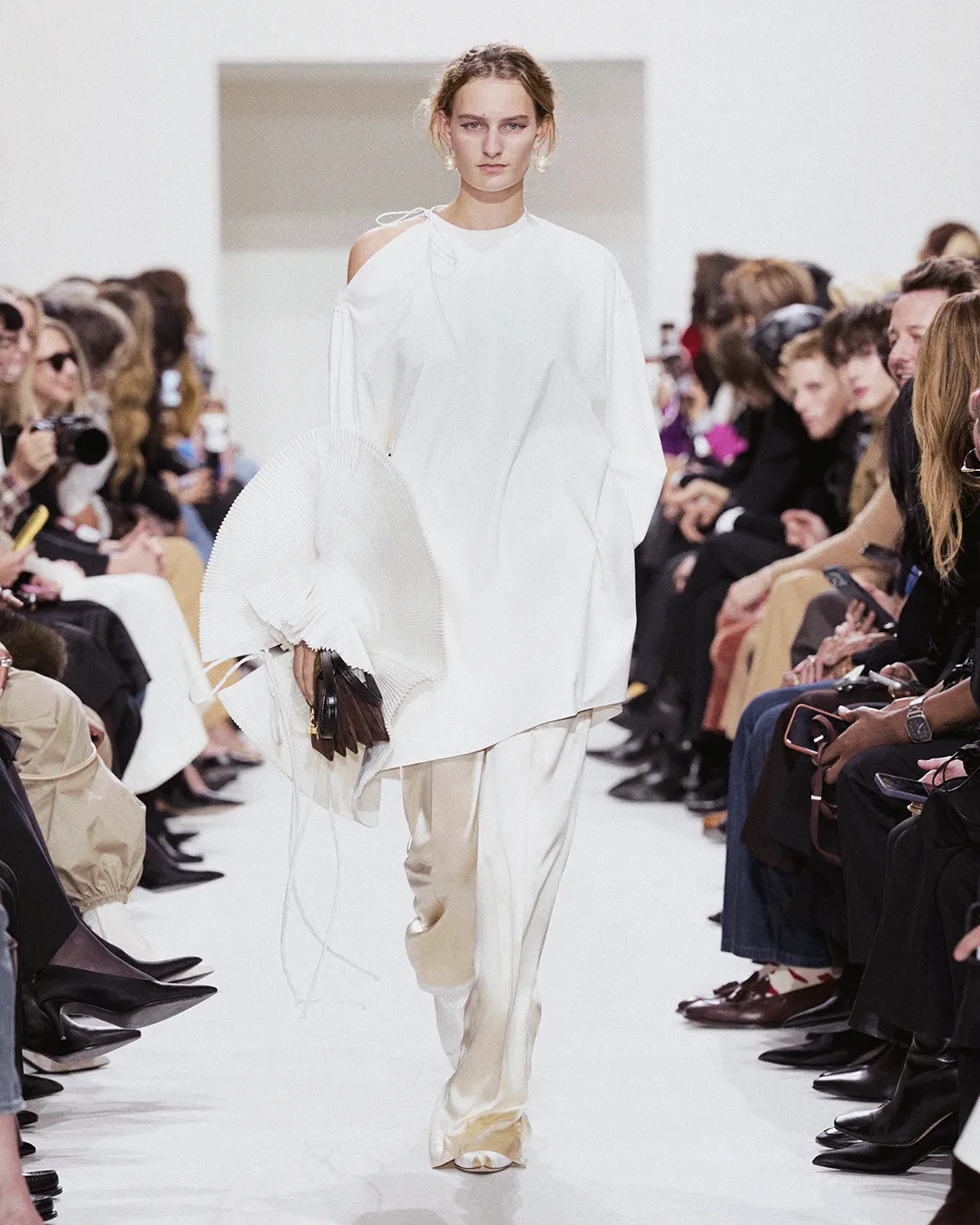Gallery 17