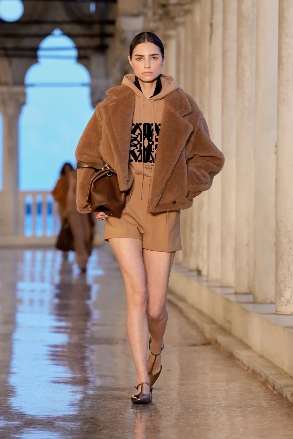 Max Mara, Max Mara Resort, Max Mara ไทย, Max Mara ราคา, Max Mara Resort 2025