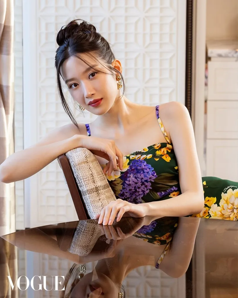 Mun Ka-young, Mun Ka-young Dolce Gabbana, มุนกายอง