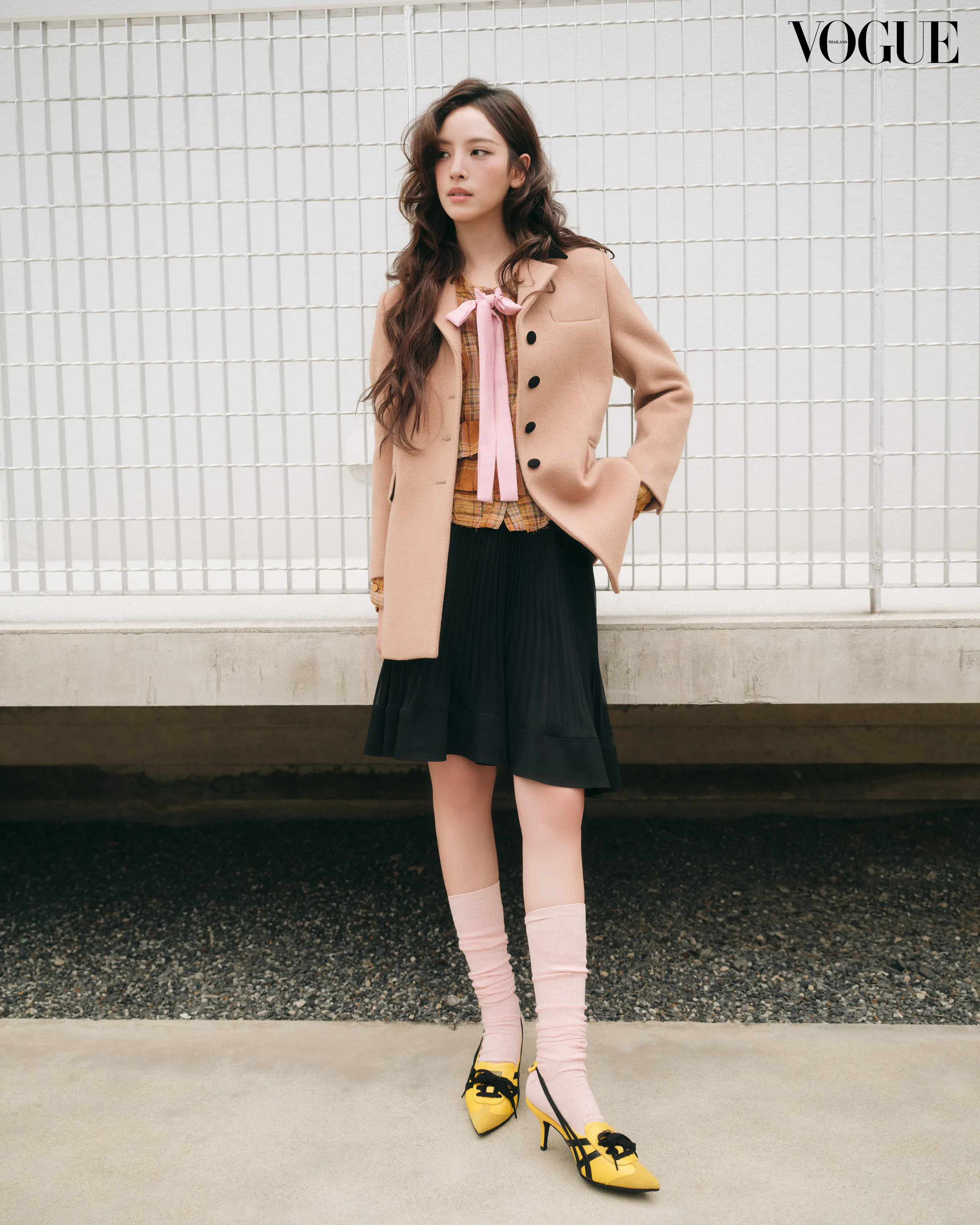 ณัฏฐณิชา ดังวัธนาวณิชย์ ในลุคจาก Onitsuka Tiger คอลเล็กชั่นฤดูใบไม้ร่วง/ฤดูหนาว 2026
