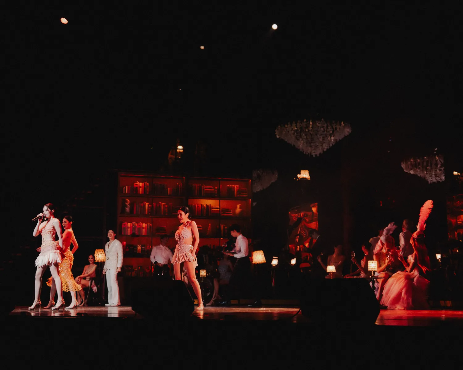 PIPATCHARA จัดแสดงละครเวที The Main Stage: Magic Behind the Curtain เฉลิมฉลองครบรอบ 8 ปี 