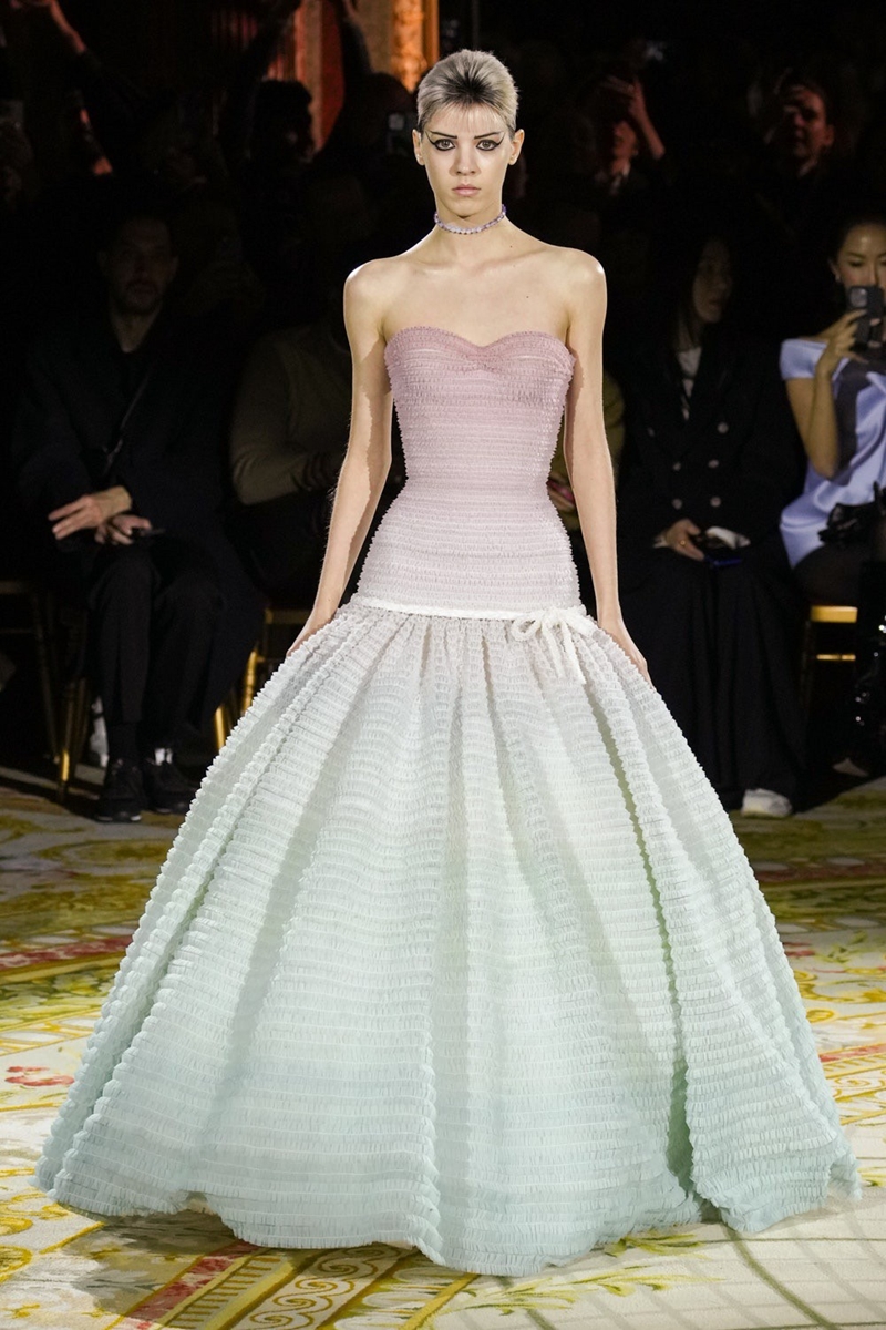 Viktor & Rolf, Viktor and Rolf, Viktor and Rolf Haute Couture, Viktor & Rolf Haute Couture, Viktor & Rolf Dress, Viktor and Rolf dress, viktor and rolf แบรนด์