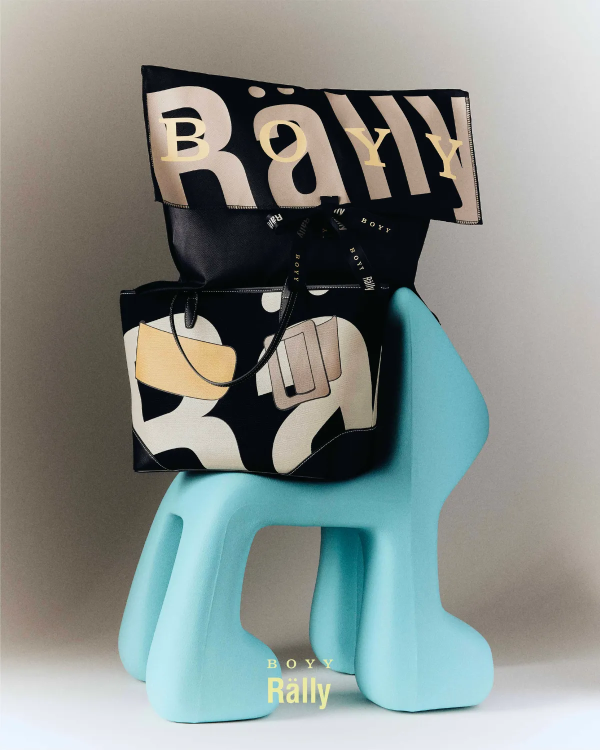การคอแลบแห่งปีระหว่าง Rally Movement กับ BOYY เปิดตัวกระเป๋า Rally x BOYY Buckle Up! Tote