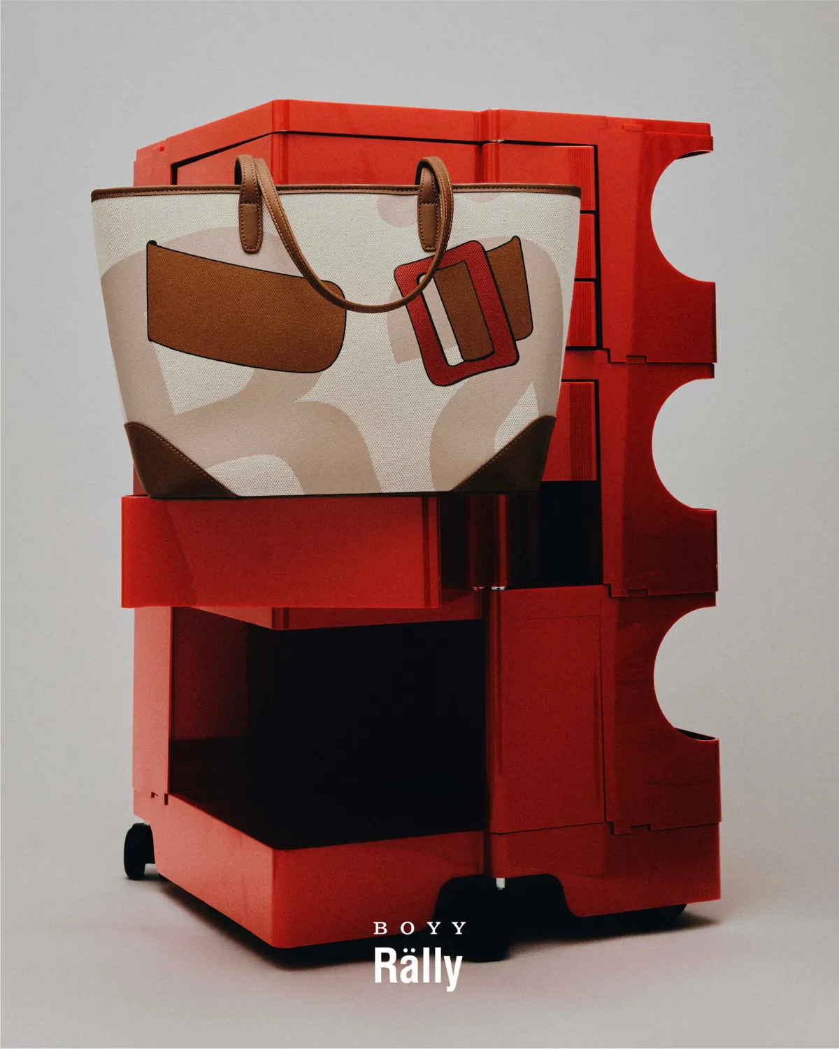 การคอแลบแห่งปีระหว่าง Rally Movement กับ BOYY เปิดตัวกระเป๋า Rally x BOYY Buckle Up! Tote