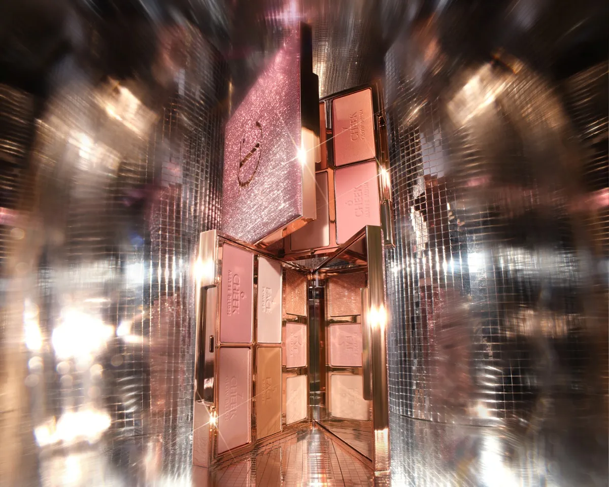 Hollywood Instant Look In A Palette ฮอลิเดย์ 2025 จาก Charlotte Tilbury