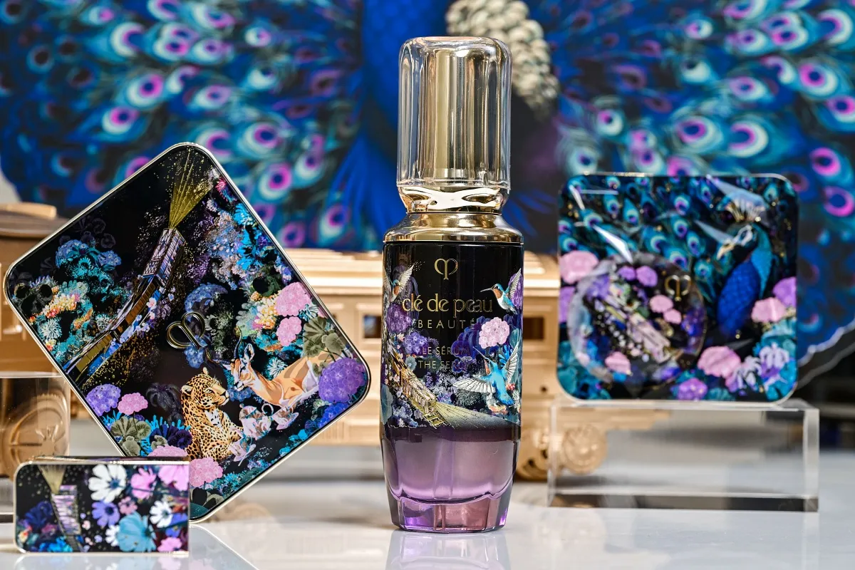 Le Sérum รุ่นลิิมิเต็ดจาก Dreams Express Collection จาก Cle de Peau Beaute