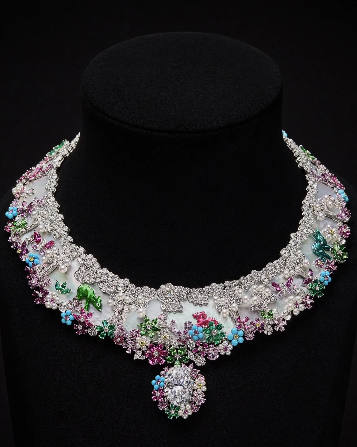 Diorexquis Forêt Nacrée จาก Dior Joaillerie