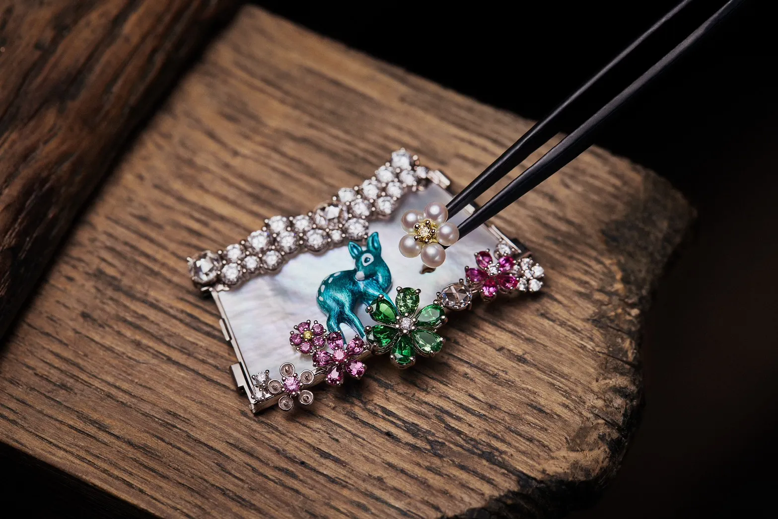 Diorexquis Forêt Nacrée จาก Dior Joaillerie